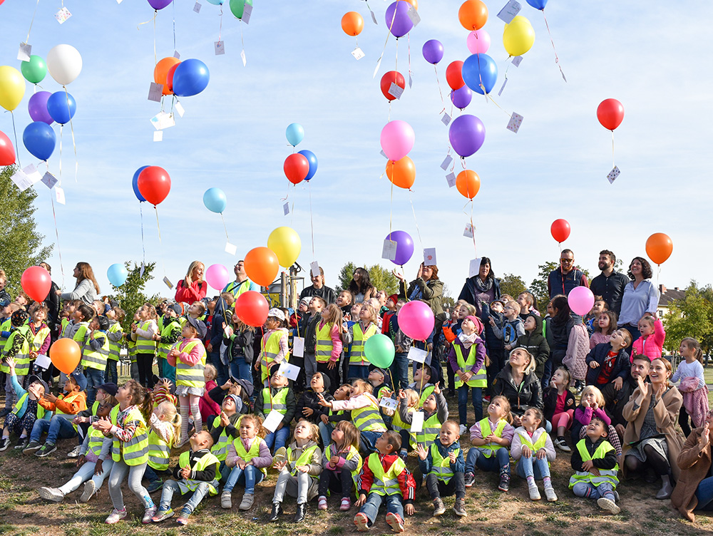 Brezel und Ballons für die Kleinen